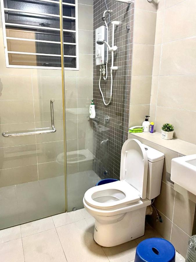 Homestay 3Br Near Setia Alam Shah Alam Luaran gambar