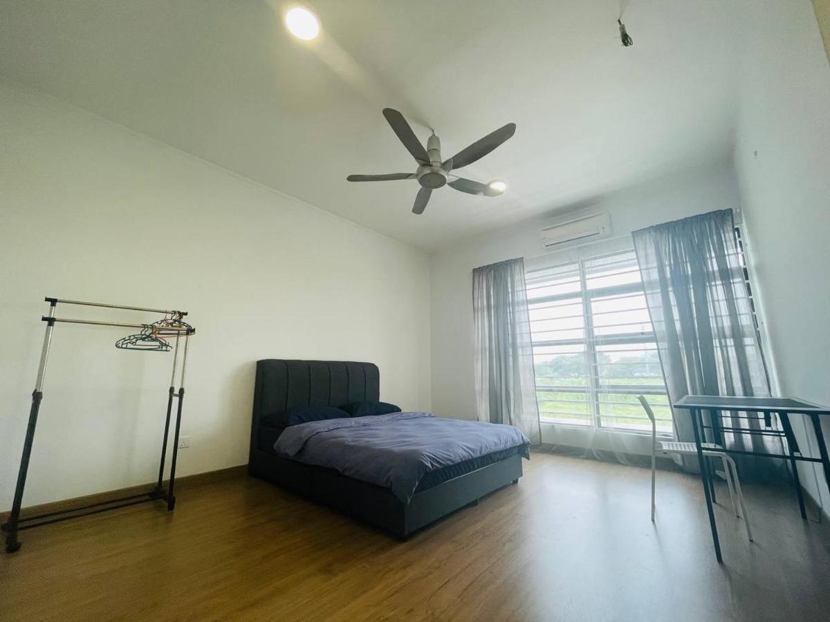Homestay 3Br Near Setia Alam Shah Alam Luaran gambar